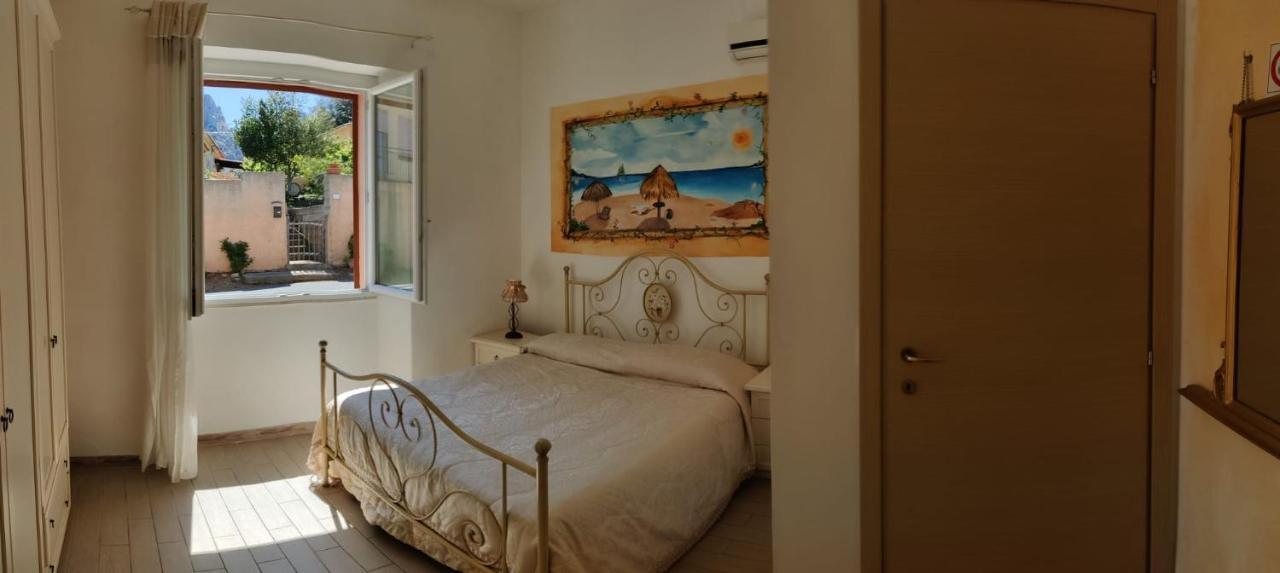 Bed and Breakfast La Porta Sulla Costa Сан-Панталео Экстерьер фото